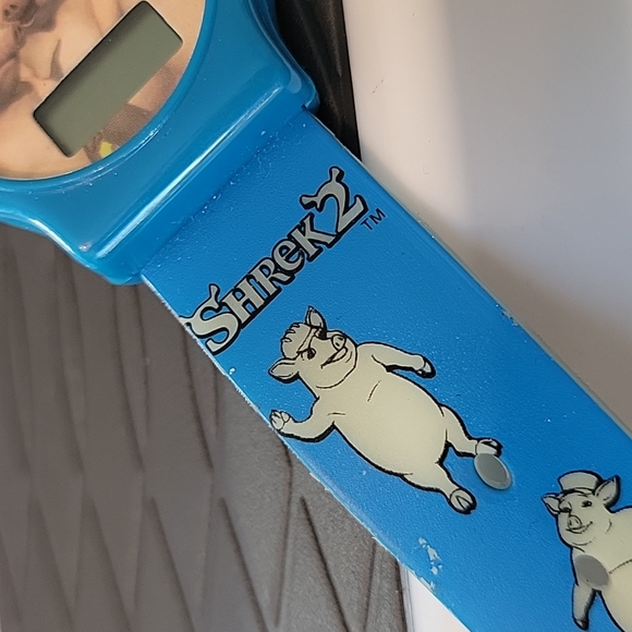glow in the dark shrek 2 watch - Picture 7 of 9